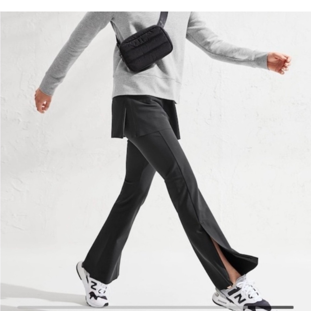 Athleta Stellar Flare Trouser Pant Women's Black Stretch NWOT.  Size 4P - Picture 8 of 12